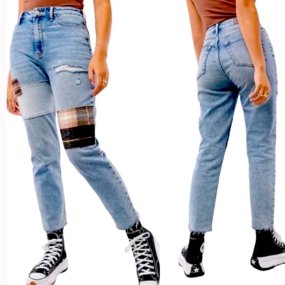 Hollister Plaid Patchwork Ultra High Rise Mom Jeans - Picture 1 of 10